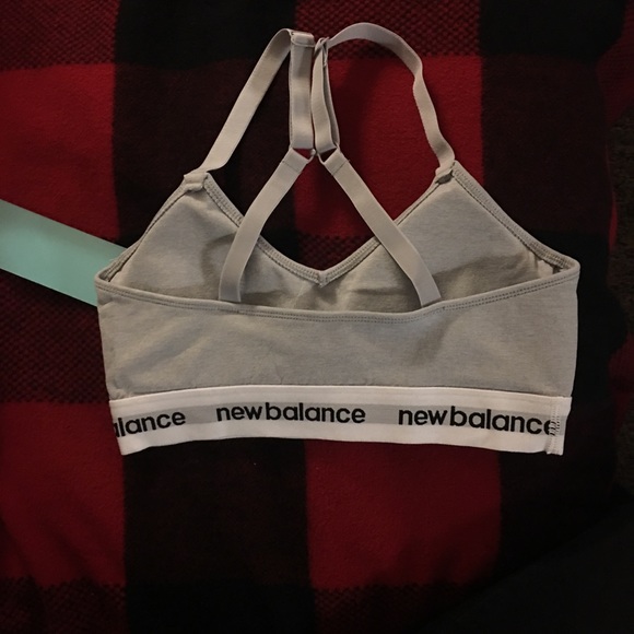NWT New Balance Medium Support Sport Bra - Picture 4 of 4